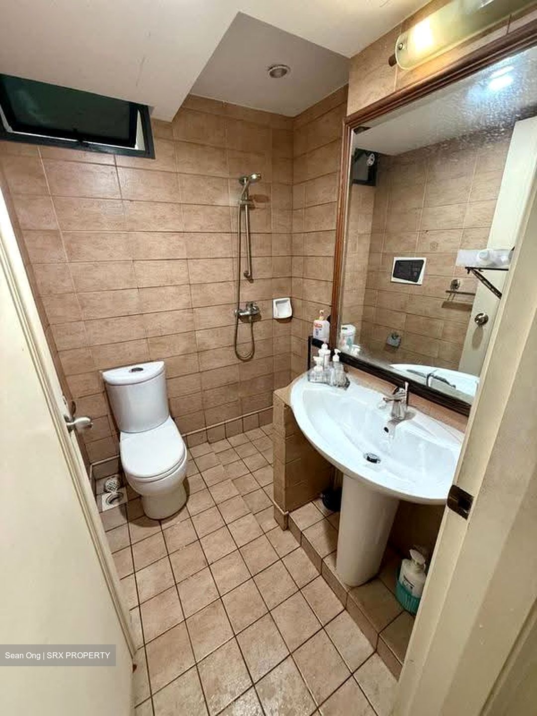 Regent Grove (D23), Condominium #630145461